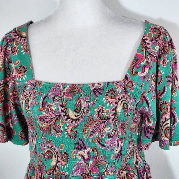 Fat Face Green and Pink Paisley Boho Smocked Top with Square Neckline NWT Size 4 - Picture 2 of 10